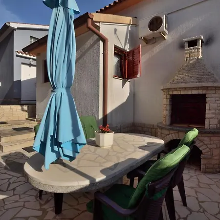 Apartments Pula